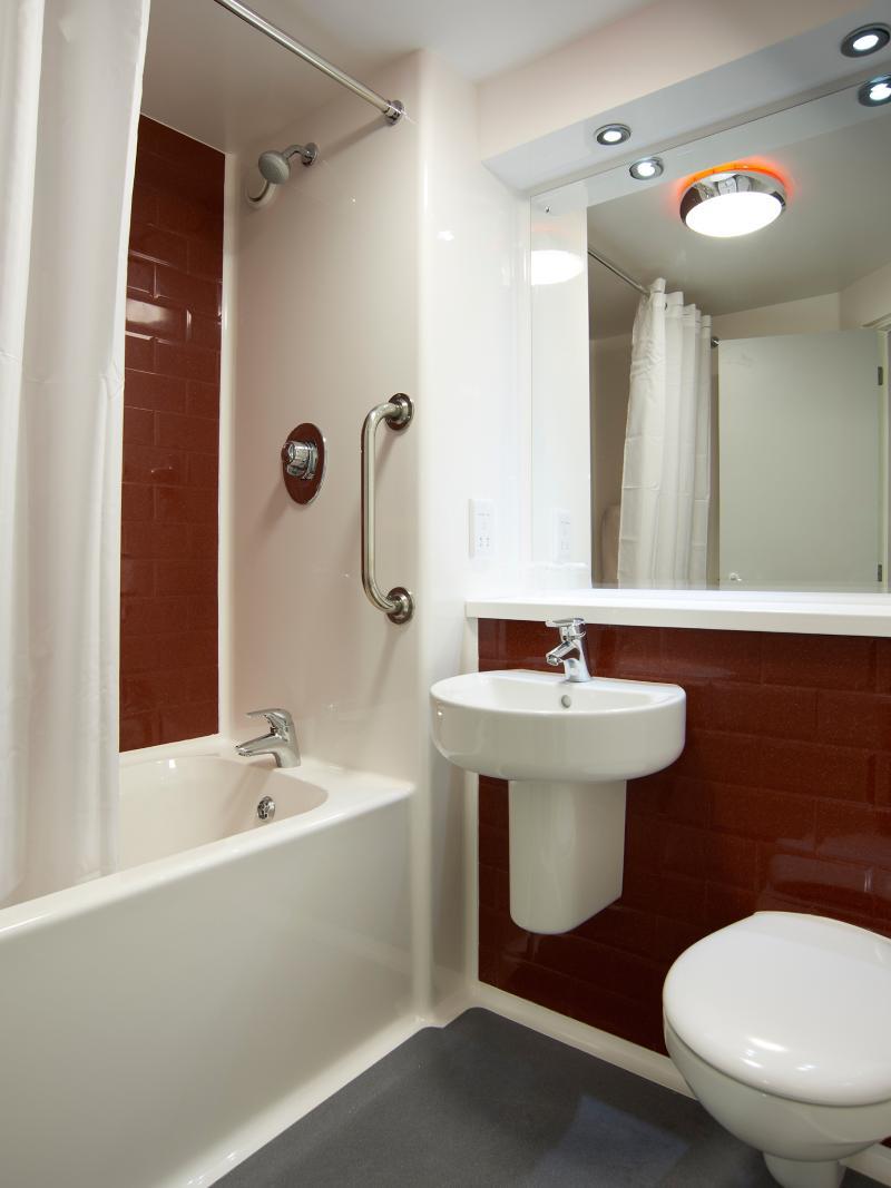 Hotel Travelodge Exchange Street Liverpool